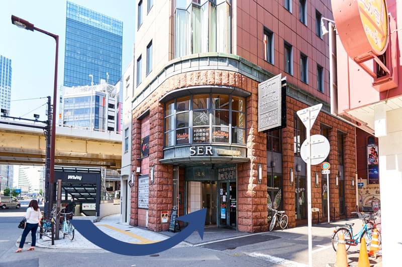 電車でお越しの方